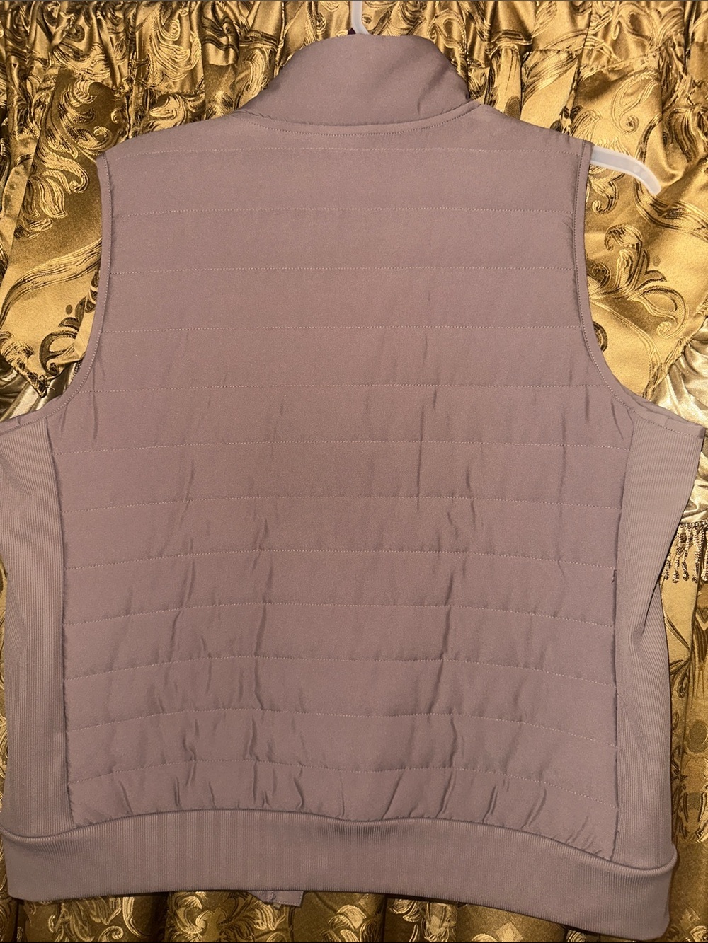 Reebok Mauve Padded Vest - Picture 5 of 5